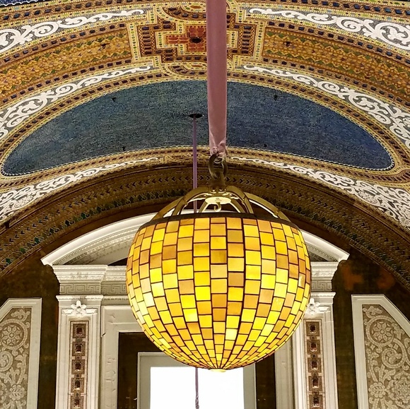 Meet your Posher, Ana - Picture 1 of 1